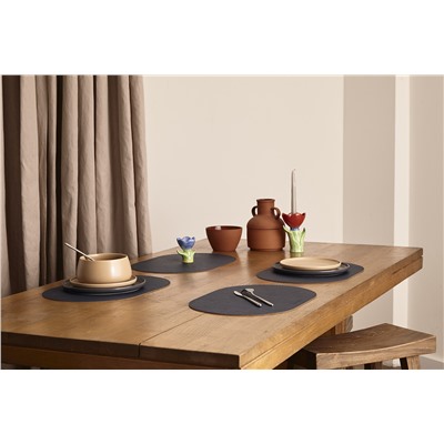 Набор из двух тарелок бежевого цвета из коллекции Essential, 20 см