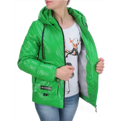 8266 GREEN Куртка демисезонная женская BAOFANI (100 гр. синтепон)