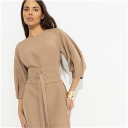 Платье с поясом, Интересный подход