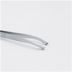 Zinger Пинцет для бровей дугообразный скошенный / Standard 86053 M (T-053-M), серебристый матовый