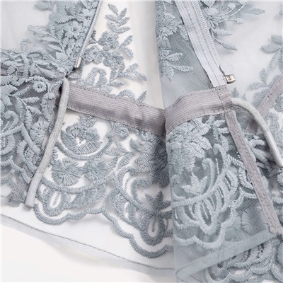 Бомбер с вышивкой, Роскошное решение (new)