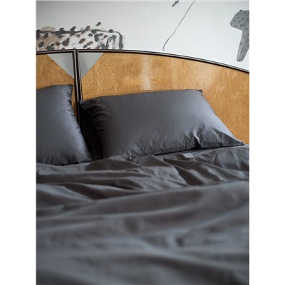 Комплект постельного белья из премиального сатина темно-серого цвета из коллекции Essential, 200х220 см