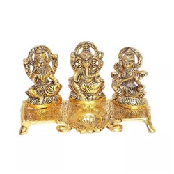 Лакшми, Ганеша и Сарасвати с дией, Laxmi Ganesh Saraswati Metal Idol with Diya (Gold), произв. Kridaykraft