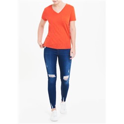 Basic V-Neck T-Shirt