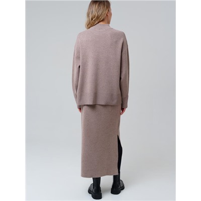 Комплект женский: джемпер, юбка