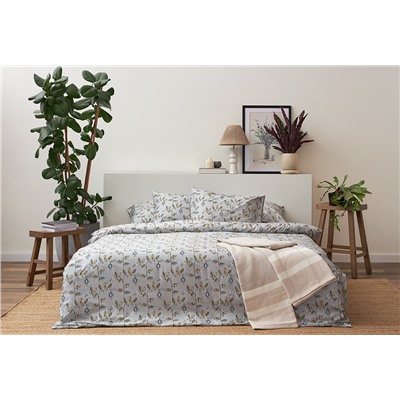 Набор наволочек "Ягоды тайги" из премиального сатина из коллекции Russian North, 50х70 см