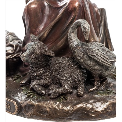 Veronese WS-578 Статуэтка «Фригг - богиня любви, брака, домашнего очага и деторождения»