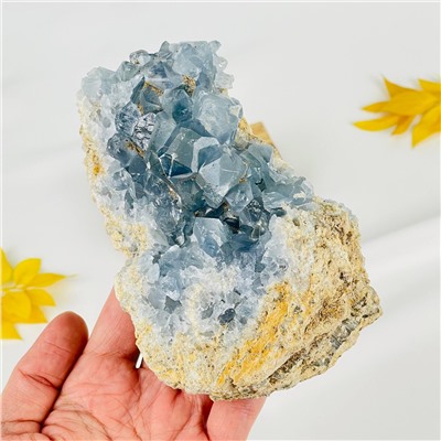 Радуга Самоцветов Друза Целестина на подставке