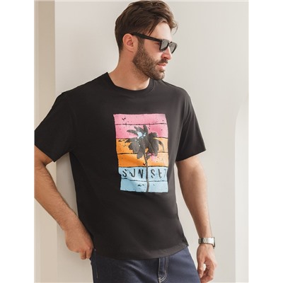 Свободная футболка  с авторским принтом