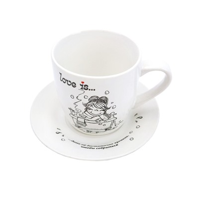 Набор чайных пар (4 предмета) в подарочной упаковке "Love is...", фарфор (360 мл, 15,3 см)