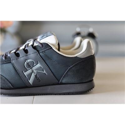 Calvin Klein из натуральной замши и нейлона