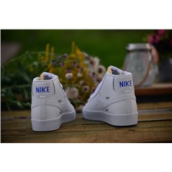 Nike Blazer Mid 77 SE из натуральной прочной кожи