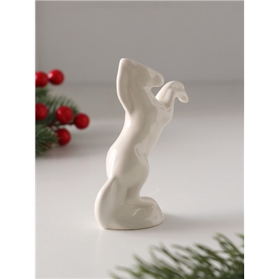 Фигурка фарфор «Конь белый», глазурь, 9 см