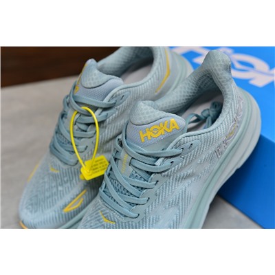 HOKA Clifton 9