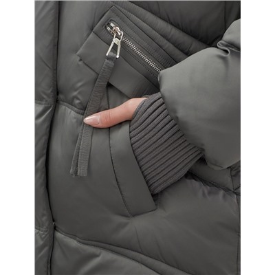 Куртка зимняя женская с мехом и капюшоном тренд темно-зеленого цвета 7737TZ