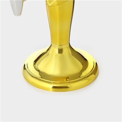 Башня пивная «Петронас», 3 л, колба для льда, подсветка, 2 батарейки AG3, золотистая