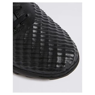 Kids’ Sports Trainers (10 Small - 7 Large)