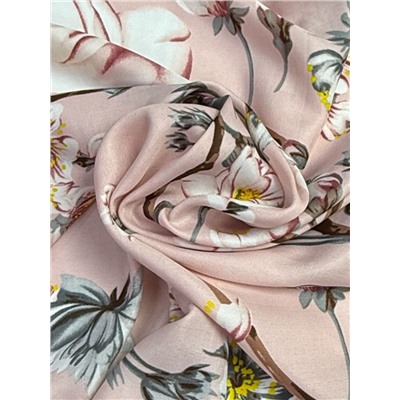 Платок утепленный "Цветы яблони" Арт 2025/09 (розовая пудра)