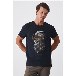 T-shirt bawełniany męski z domieszką elastanu z nadrukiem kolor granatowy