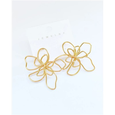 Стильные серьги