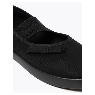 Kids' Slip-On Mary Jane Plimsolls (7 Small - 4 Large)