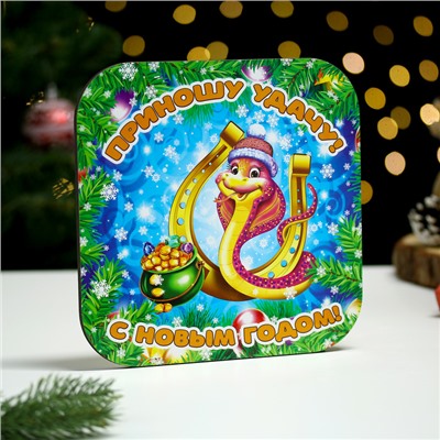 Подставка под горячее Дарим Красиво «Змея с подковой», 19×19 см, дерево