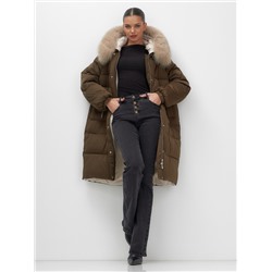 Пальто зимнее утепленное с мехом и капюшоном тренд горчичного цвета 7629G