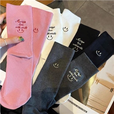 Japanese fashionable cotton knee socks, with embroidery, mid-length, western style, internet celebrity