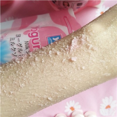 Солевой скраб для тела с Йогуртом, коллагеном и витаминами Yoko Spa Salt, Пакет 300 гр. Таиланд