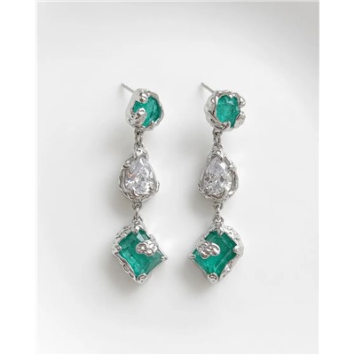 Стильные серьги