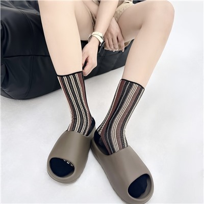 Retro Japanese sports knee socks for men and women, 2023 collection, mid-length