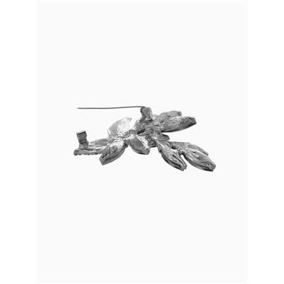 Брошь «Капель» гроздь, бело-синяя в серебре