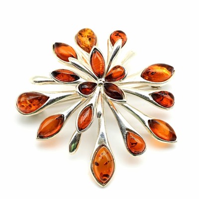 Брошь с янтарем С925 Салют 40*40мм цв.коньячный, 9,3г