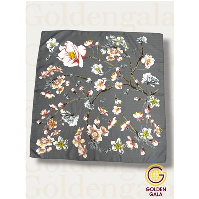 Платок утепленный "Цветы яблони" Арт 2025/07 (серый)