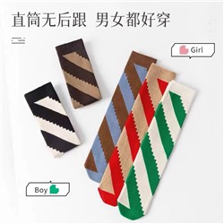 2022 new Japanese Chao brand Sanzhai diagonal cave sock socks, hollow stripes inS pile of red female socks