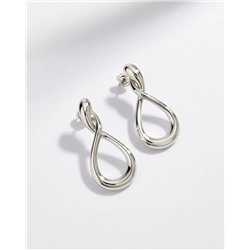 Стильные серьги