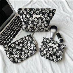 Capacious cosmetic bag flower-shaped, handheld organizer bag to go out, travel bag, liner