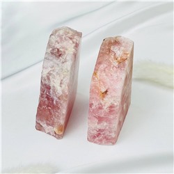 Радуга Самоцветов Держатель для книг из Розового кварца (Мадагаскар)