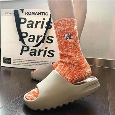 Sports cotton bamboo demi-season knee socks for men and women, with embroidery, with snowflakes, mid-length