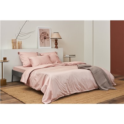 Простыня из премиального сатина цвета пыльной розы из коллекции Essential, 180х270 см