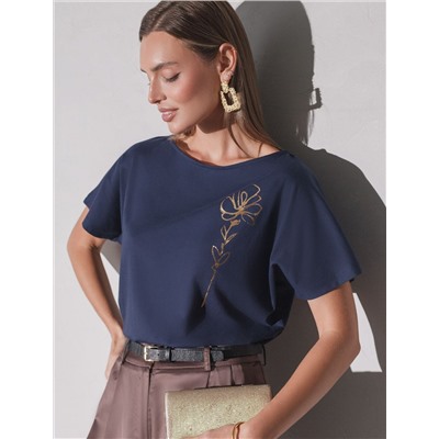 Нарядная футболка с блестящим принтом