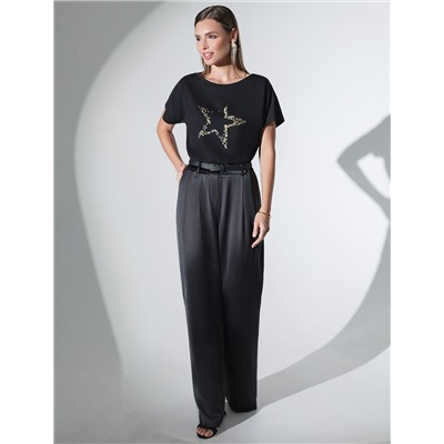 Нарядная футболка с блестящим принтом