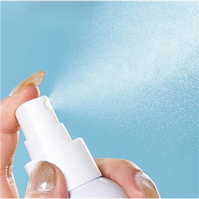 Освежающий увлажняющий спрей для лица и тела с Алоэ Вера Sadoer, 100 мл.