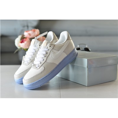 Nike Air Force из натуральной кожи и текстиля