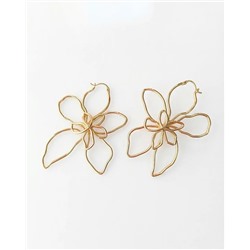 Стильные серьги