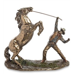 Veronese WS-882 Статуэтка «Ковбой, укрощающий лошадь»