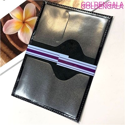 Обложка для паспорта из натуральной кожи черная