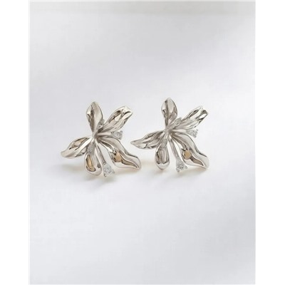 Стильные серьги