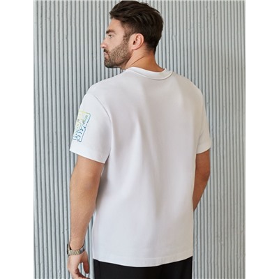 Свободная футболка  с авторским принтом