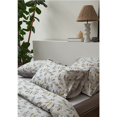 Набор наволочек "Ягоды тайги" из премиального сатина из коллекции Russian North, 50х70 см